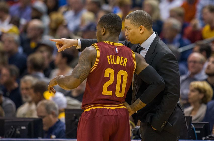 9682159-tyronn-lue-nba-cleveland-cavaliers-indiana-pacers-1-850x560